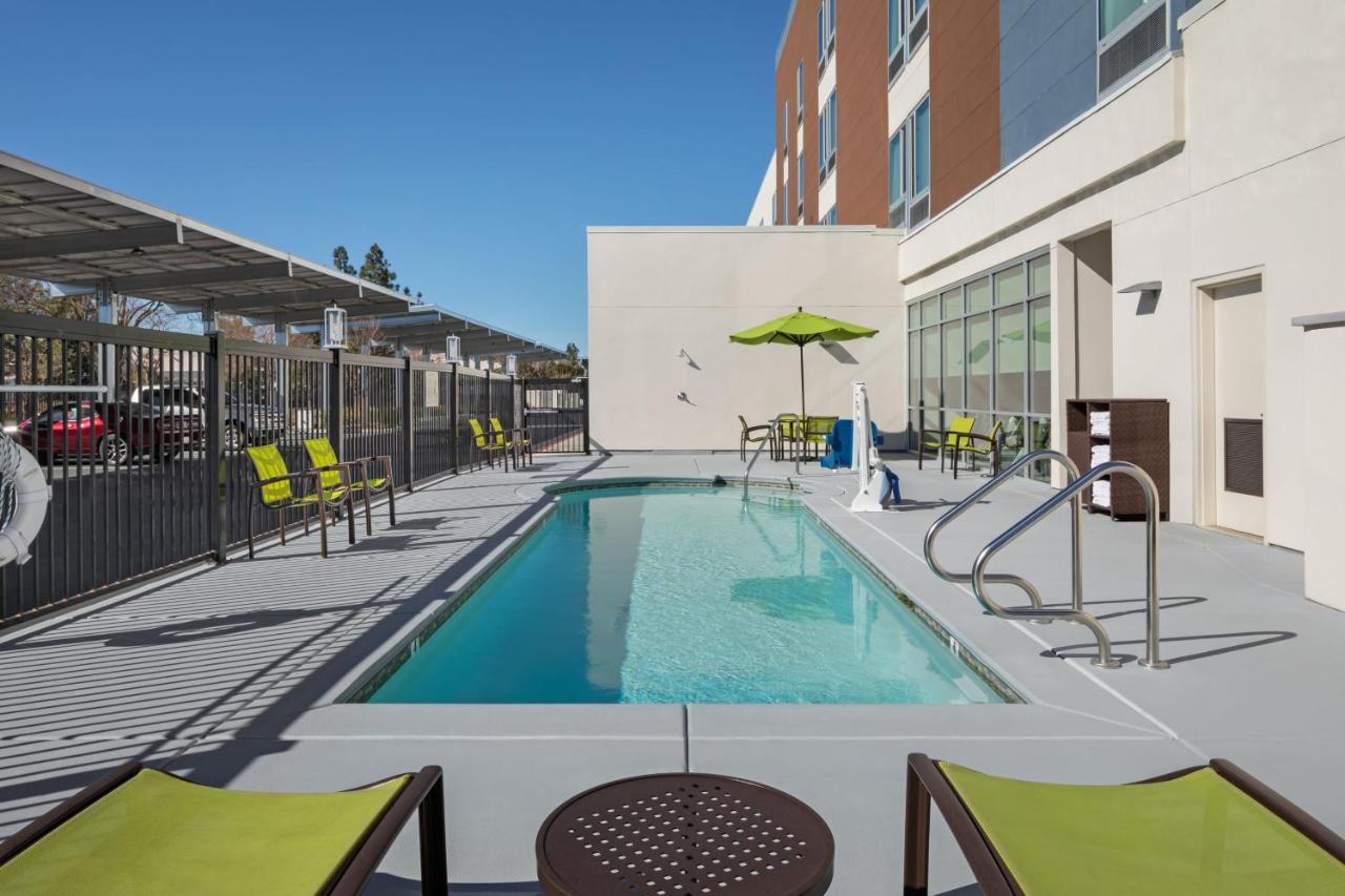 Springhill Suites By Marriott West Sacramento Exterior photo
